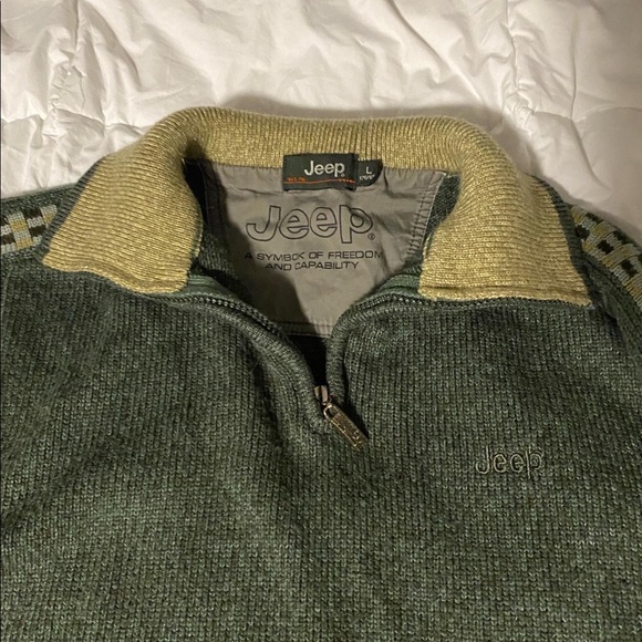 Green Jeep sweatshirt - Picture 2 of 2